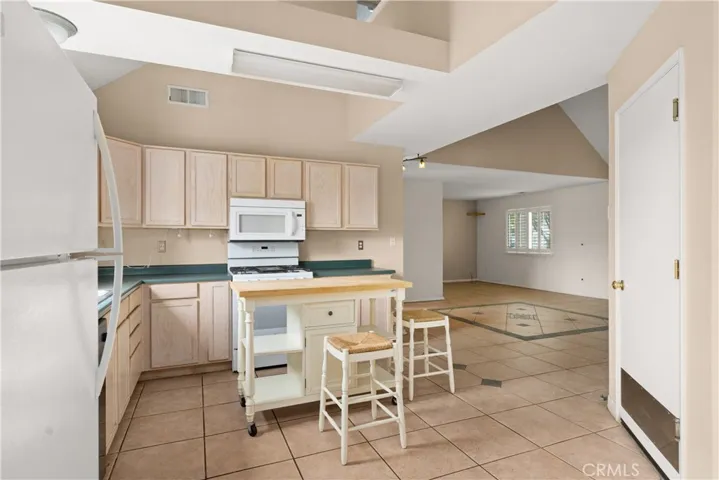 1256 Ravenshoe Way, Chico, California 95973