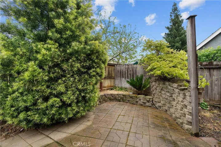 1256 Ravenshoe Way, Chico, California 95973