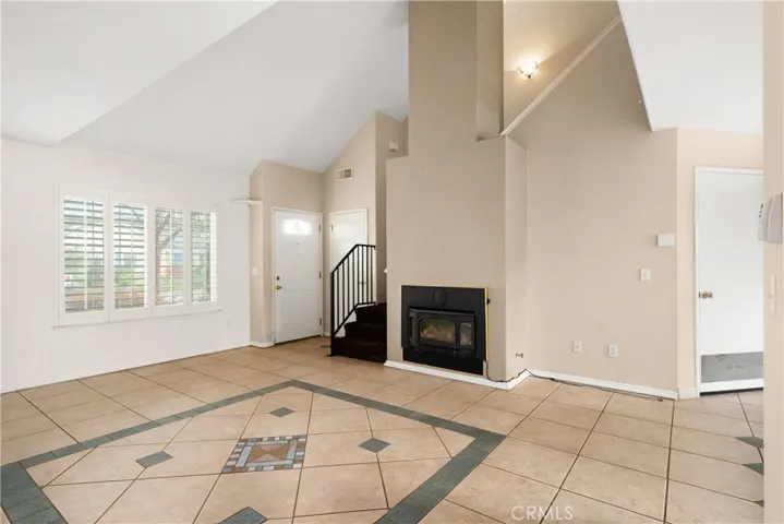 1256 Ravenshoe Way, Chico, California 95973