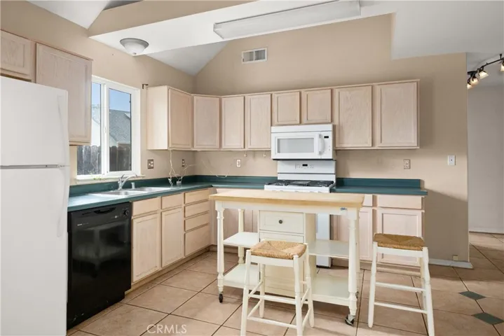 1256 Ravenshoe Way, Chico, California 95973