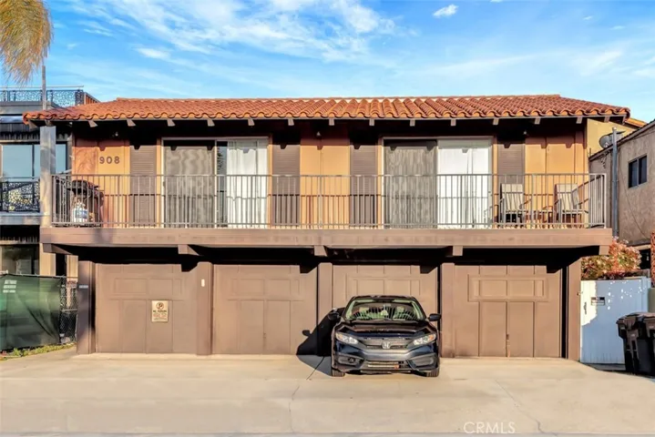 908 Roswell Avenue, Long Beach, California 90804