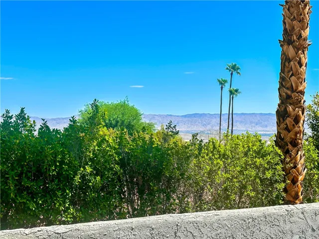 2401 N Milo Drive, Palm Springs, California 92262