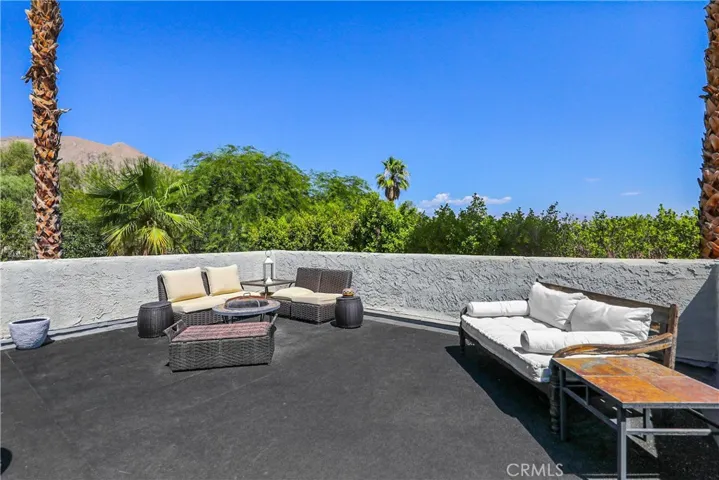 2401 N Milo Drive, Palm Springs, California 92262
