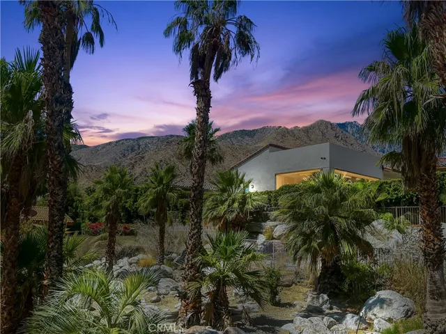 2401 N Milo Drive, Palm Springs, California 92262