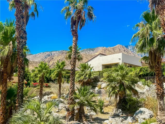 2401 N Milo Drive, Palm Springs, California 92262