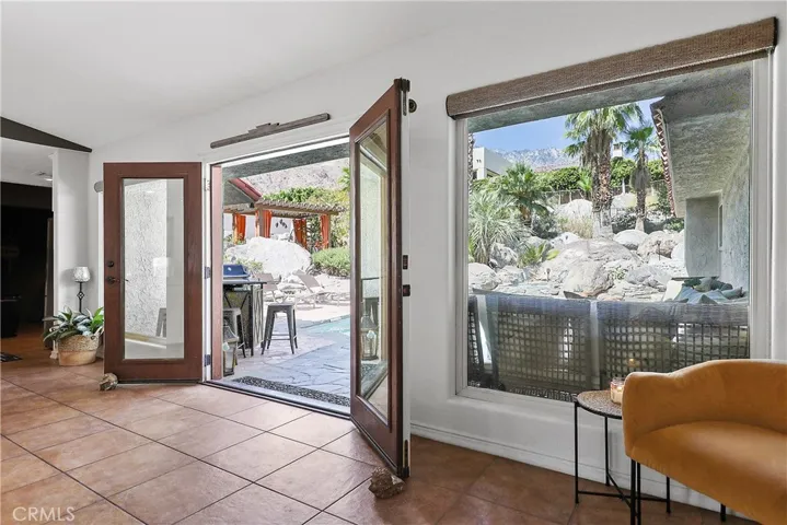2401 N Milo Drive, Palm Springs, California 92262