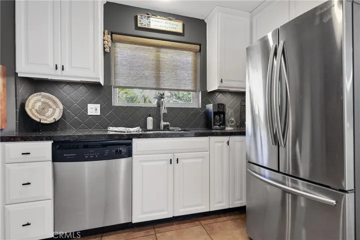 2401 N Milo Drive, Palm Springs, California 92262