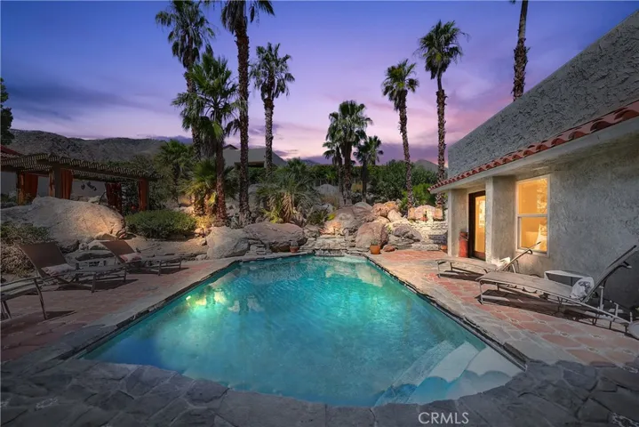 2401 N Milo Drive, Palm Springs, California 92262