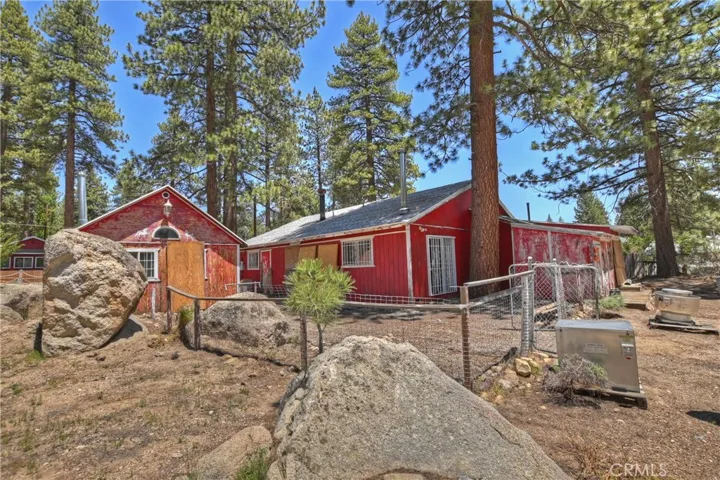 39167 Rim Of The World Drive, Fawnskin, California 92333
