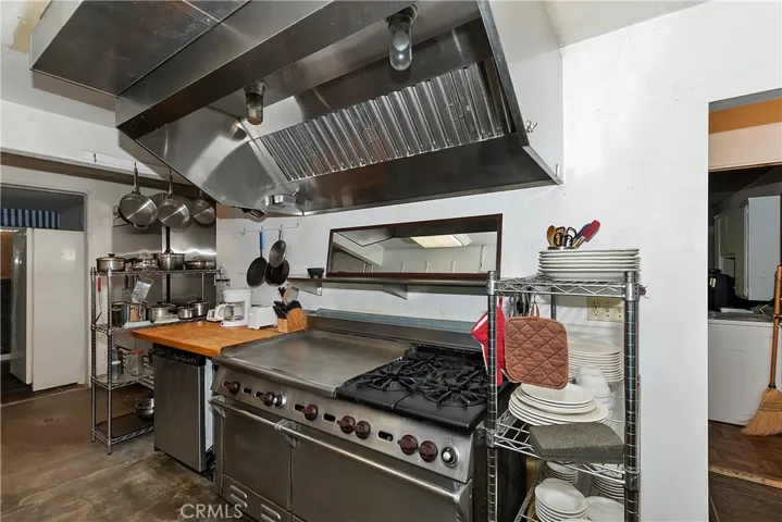 39167 Rim Of The World Drive, Fawnskin, California 92333