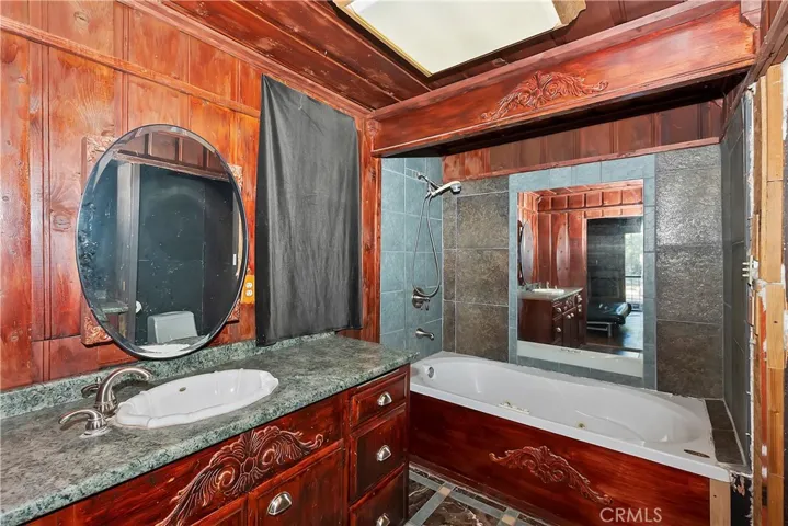39167 Rim Of The World Drive, Fawnskin, California 92333
