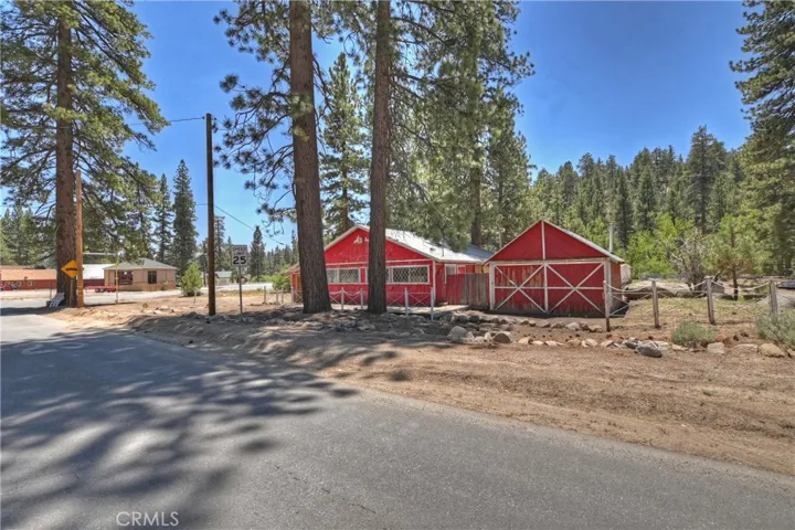 39167 Rim Of The World Drive, Fawnskin, California 92333