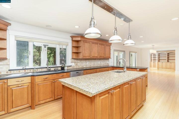 1206 Rimer Dr, Moraga, California 94556