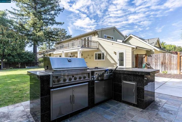 1206 Rimer Dr, Moraga, California 94556
