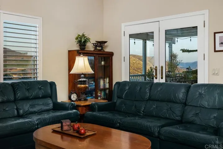 4283 Sterling View Drive, Fallbrook, California 92028