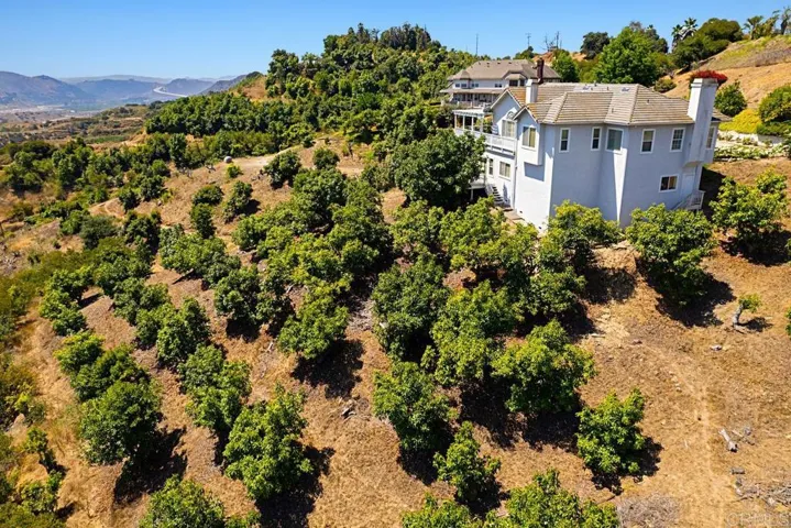 4283 Sterling View Drive, Fallbrook, California 92028