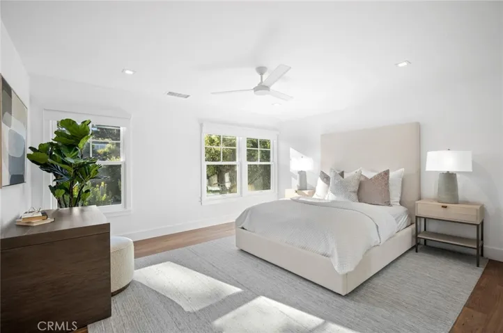 460 Holly Street, Laguna Beach, California 92651