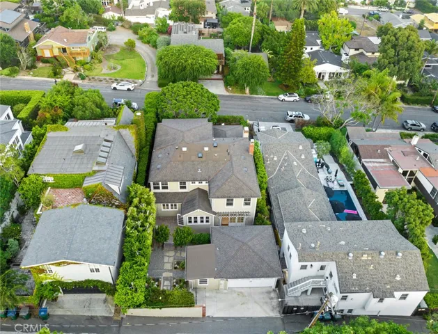 460 Holly Street, Laguna Beach, California 92651