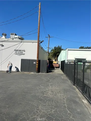 1707 S Main Street, Santa Ana, California 92707