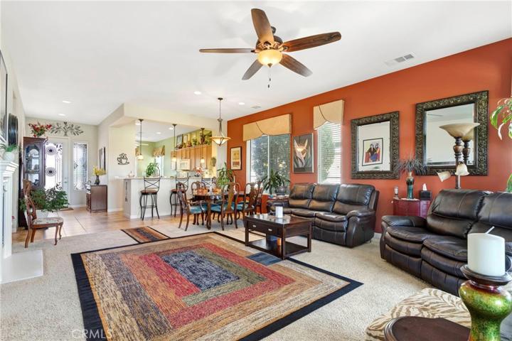 10299 Lakeshore Drive, Apple Valley, California 92308
