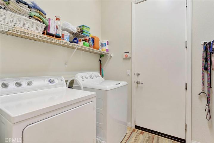 10299 Lakeshore Drive, Apple Valley, California 92308