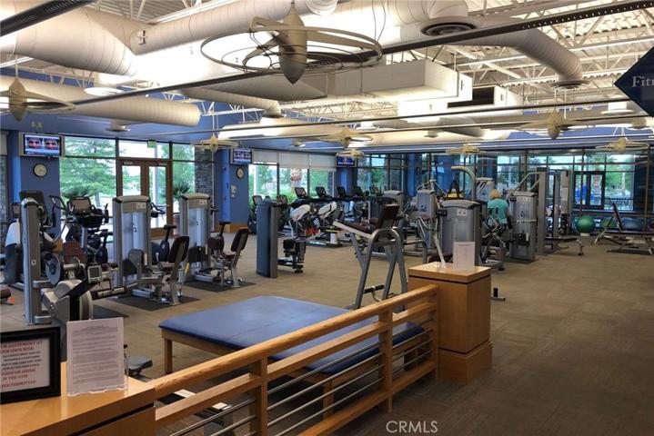 10299 Lakeshore Drive, Apple Valley, California 92308