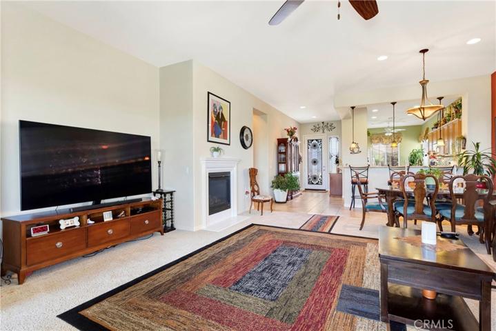 10299 Lakeshore Drive, Apple Valley, California 92308