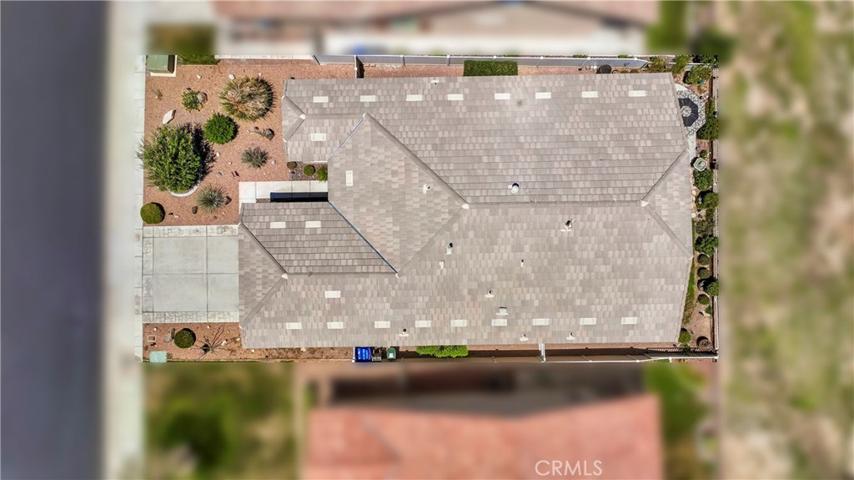 10299 Lakeshore Drive, Apple Valley, California 92308