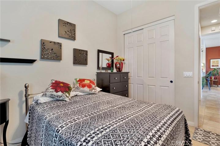 10299 Lakeshore Drive, Apple Valley, California 92308