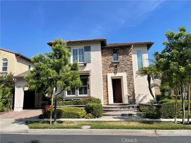 6 Napa, Irvine, California 92602
