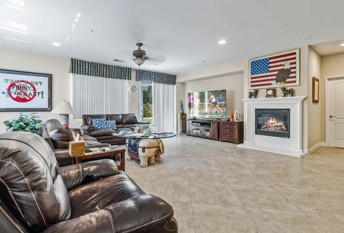 3525 Daybreak Way Palm Springs-large-013