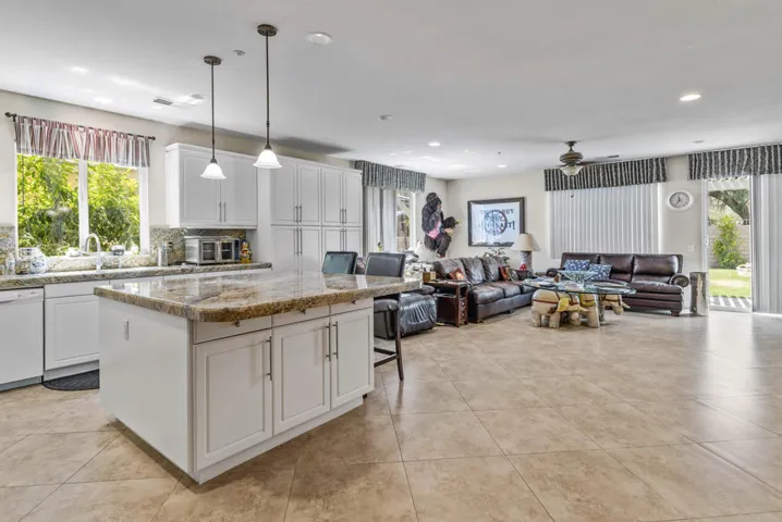 3525 Daybreak Way Palm Springs-large-017