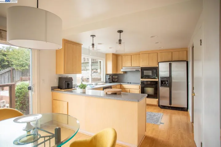 6301 Bonita Ct, Richmond, California 94806