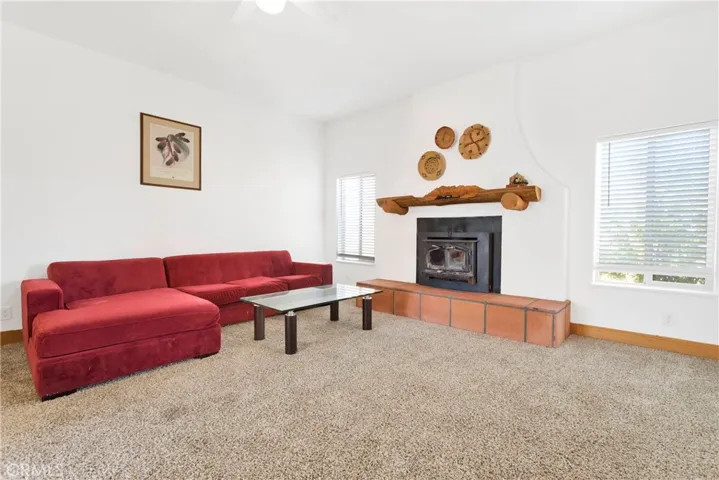 Bonus room/bedroom