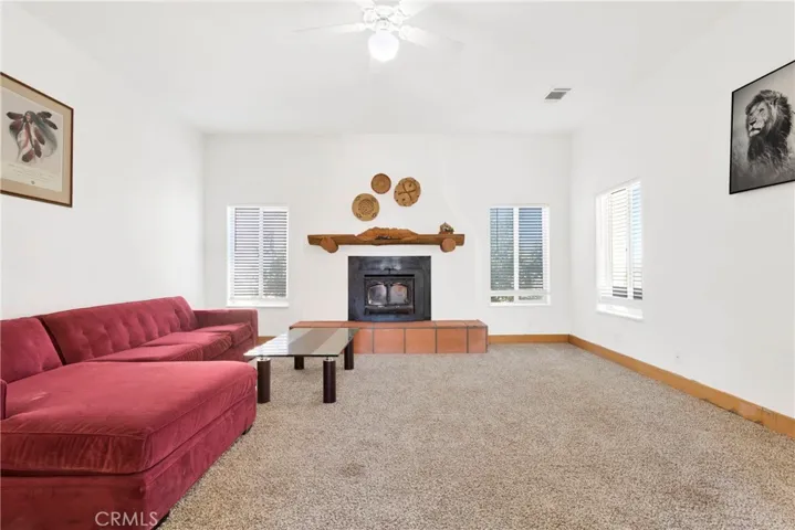 Bonus room/bedroom