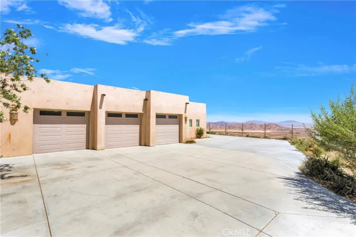 FRont yard garage