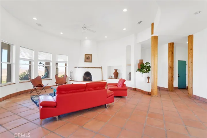 Great room and hallway to master