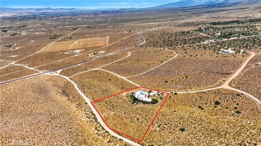 Top aerial view, property line