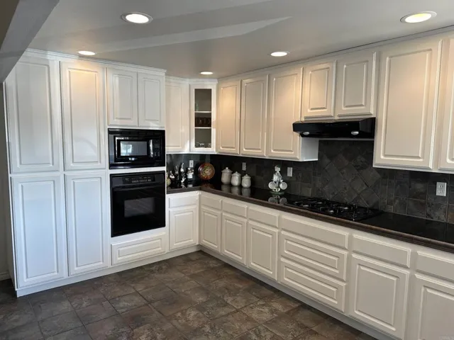 26914 Pirateer Lane, Helendale, California 92342