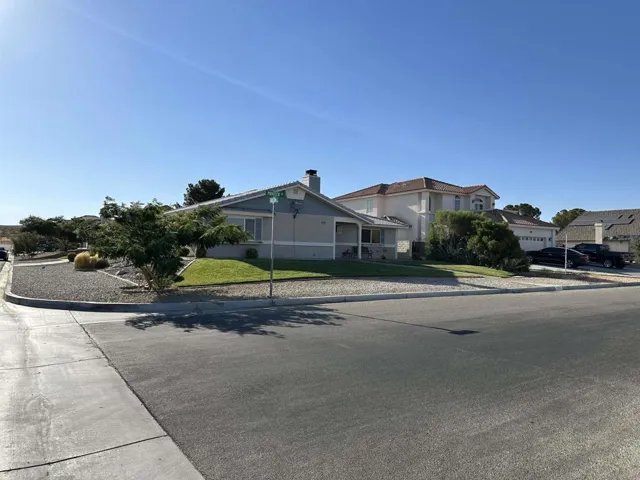 26914 Pirateer Lane, Helendale, California 92342