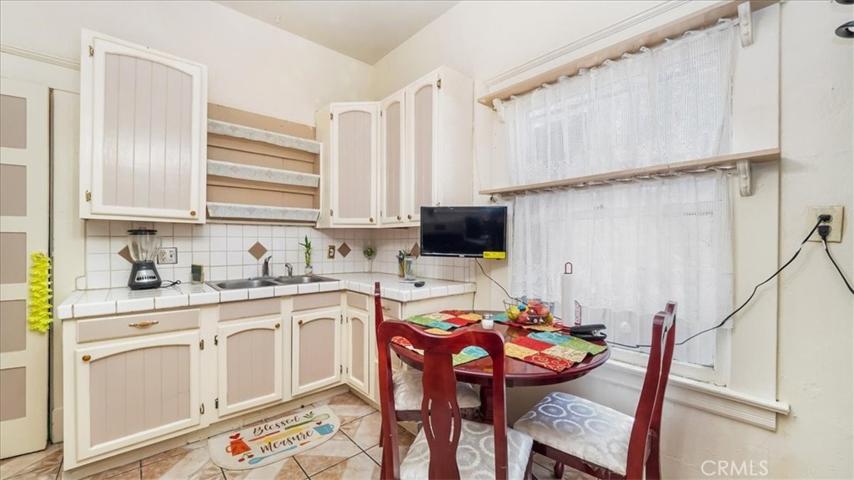 225 W Nevada Street, Ontario, California 91762