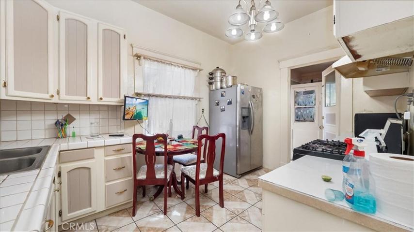 225 W Nevada Street, Ontario, California 91762