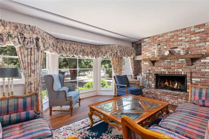 22434 Lassen Street, Chatsworth, California 91311