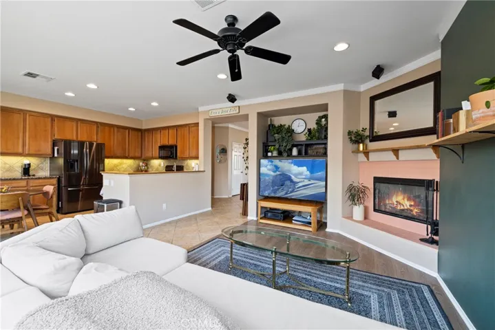 2070 Bayou Court, Hemet, California 92545