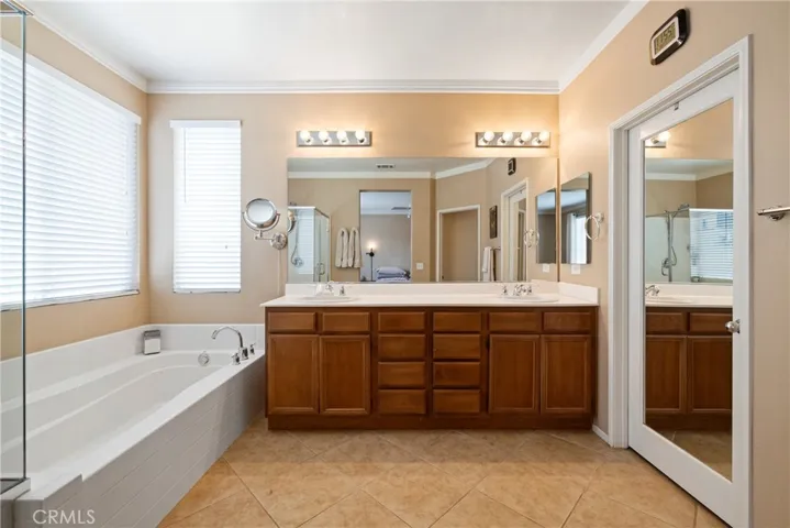 2070 Bayou Court, Hemet, California 92545