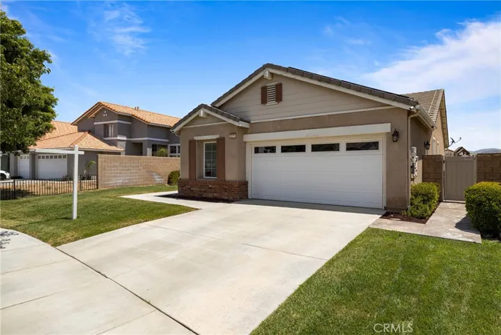 2070 Bayou Court, Hemet, California 92545