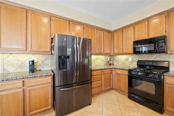 2070 Bayou Court, Hemet, California 92545