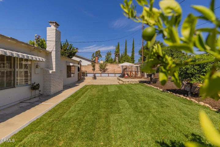 105 Valley Ridge