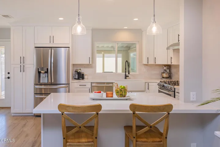 105 Valley Ridge