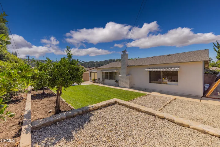 105 Valley Ridge
